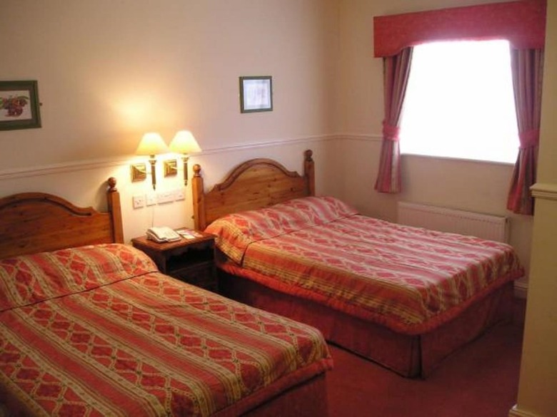 The Olde Barn, Sure Hotel Collection By Best Western