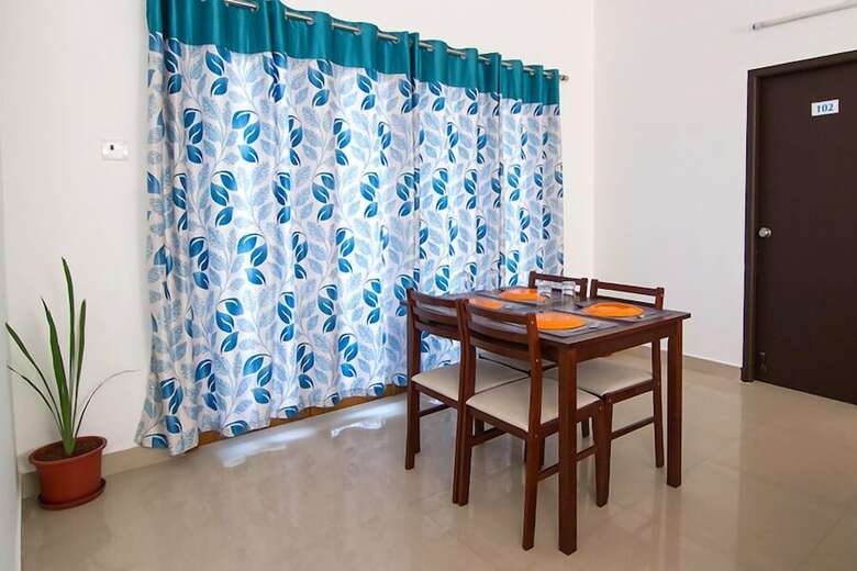 Apartamentos Phoenix Hospitality Services