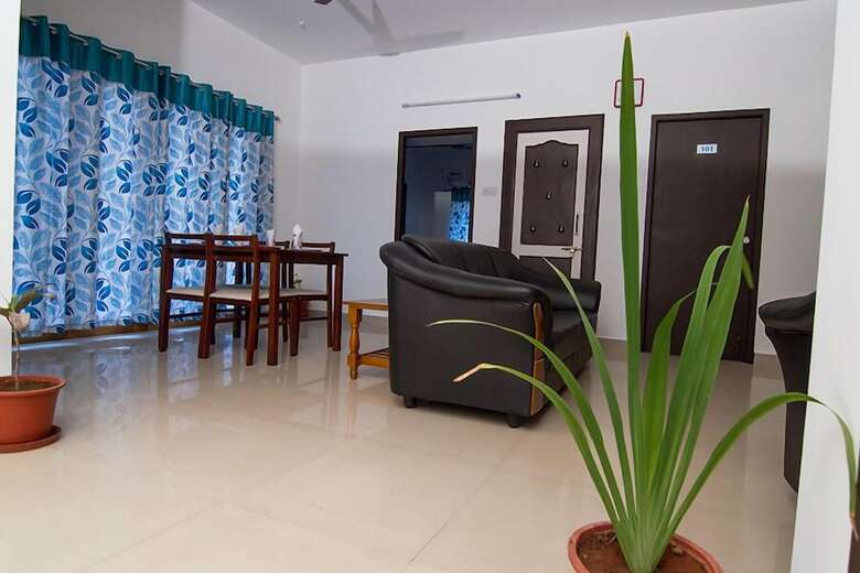 Apartamentos Phoenix Hospitality Services