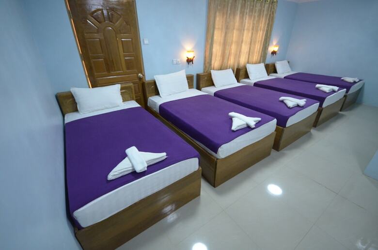 Inlay Palace Hotel