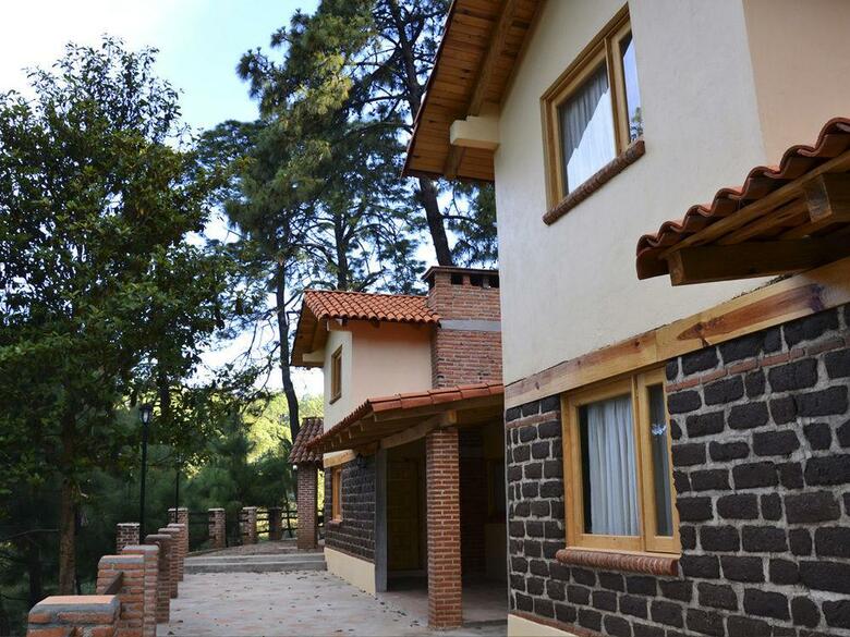 Hotel Bosque La Luna