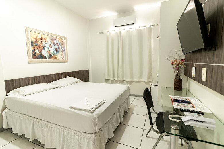 Hotel Aeroporto Montese Star