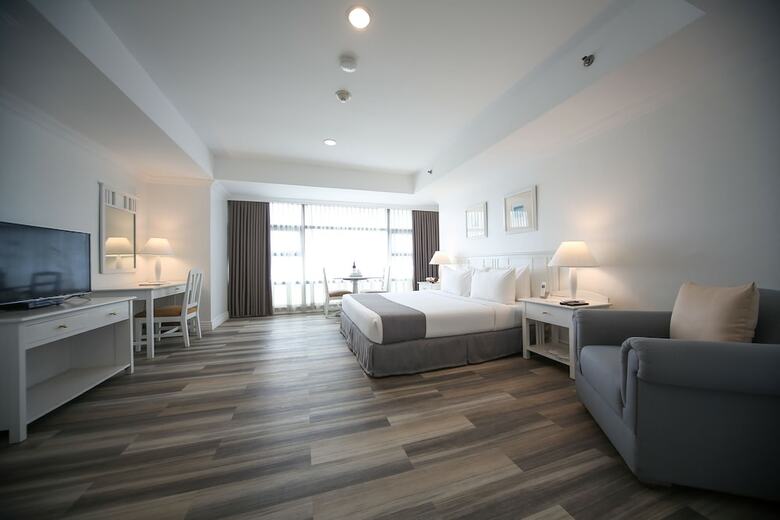 Hotel Infinity Tower Suites