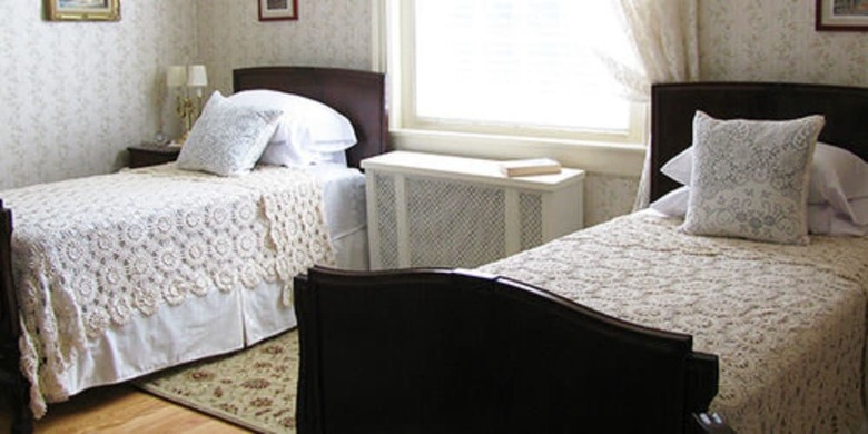 Hill Crest Bed & Breakfast