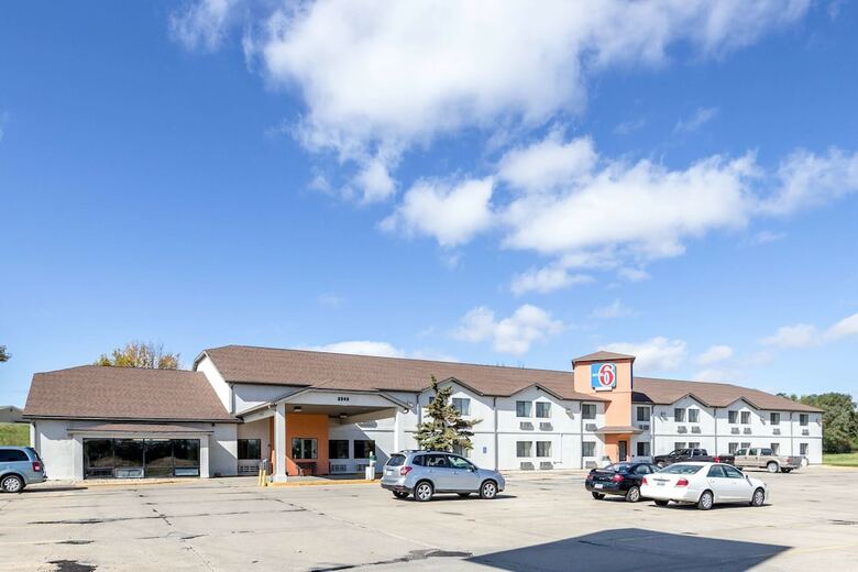 Motel 6 Waterloo, Ia