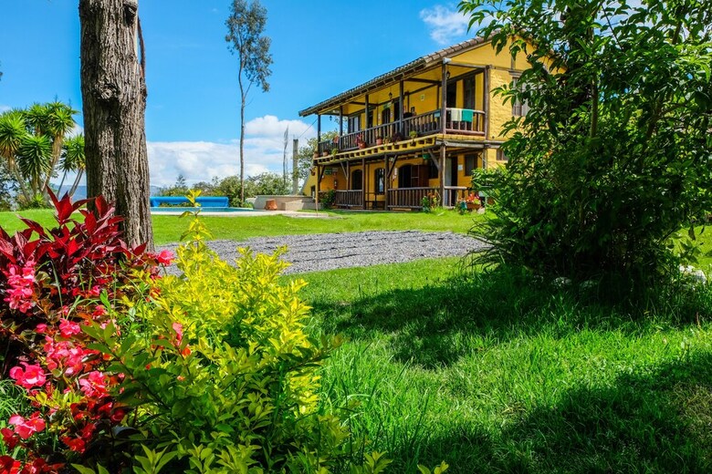 Hostal Colibr� Aeropuerto - Hostel