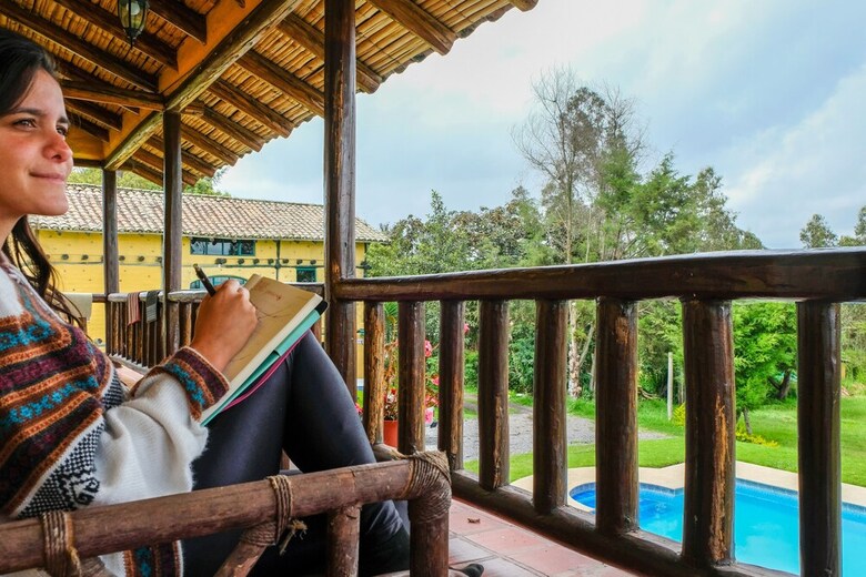 Hostal Colibr� Aeropuerto - Hostel