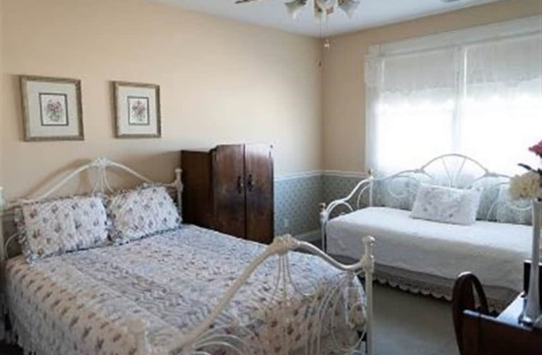 Bed & Breakfast Victorian Veranda Country Inn