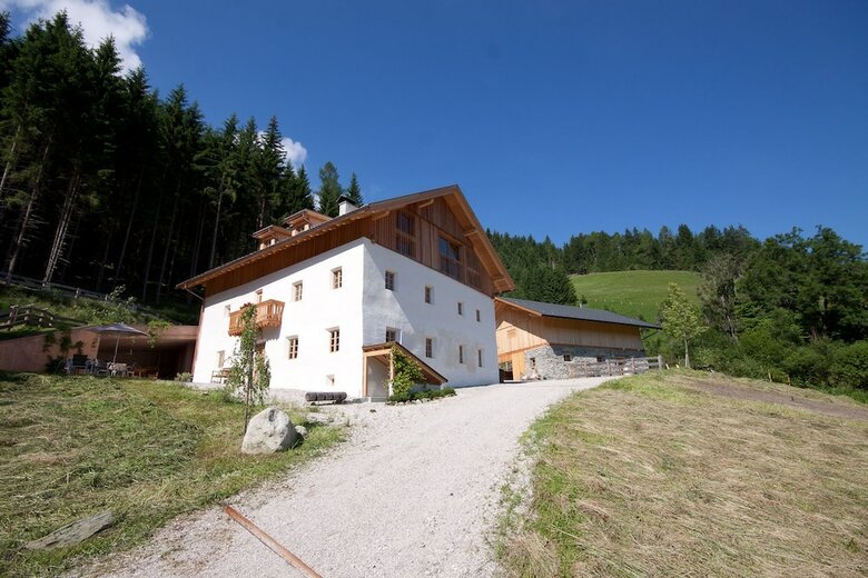 Bed & Breakfast Silentium Dolomites Chalet