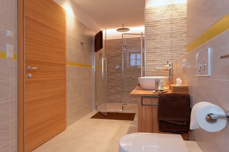 Bed & Breakfast Silentium Dolomites Chalet
