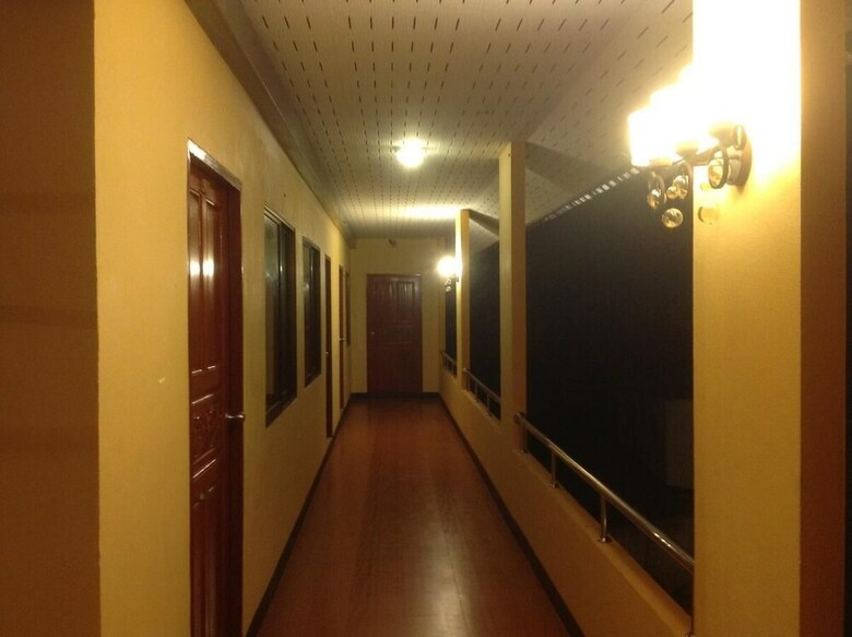 Hotel Oyo 1024 Thank Place
