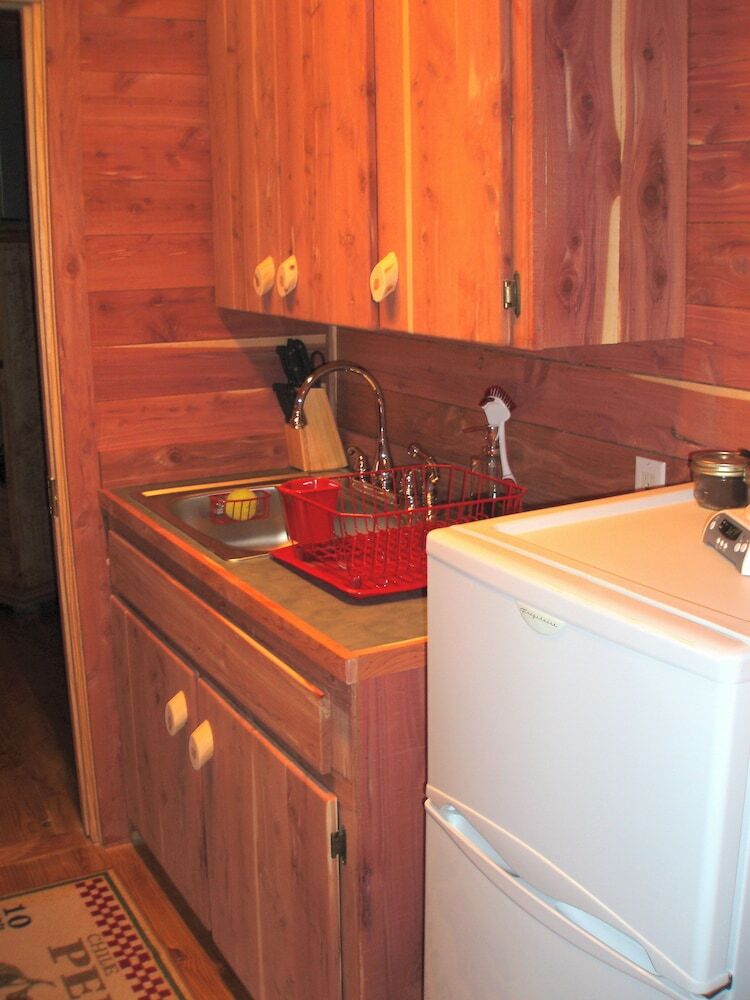 Hotel Trail?s End Hill Country Cabins