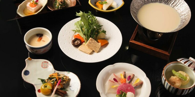 Lake Biwa Otsu Prince Hotel
