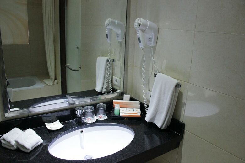 Hotel Aria Gajayana Malang