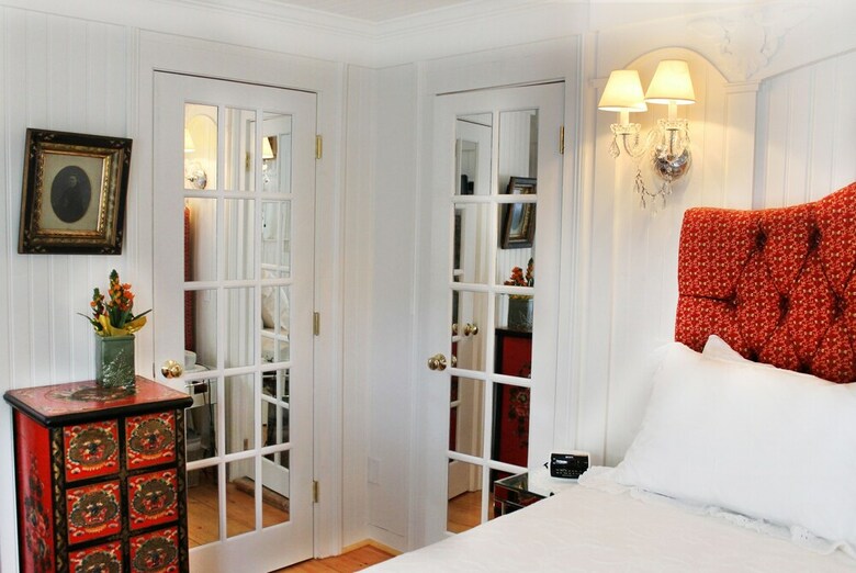 Bed & Breakfast Life House, Cliff Road
