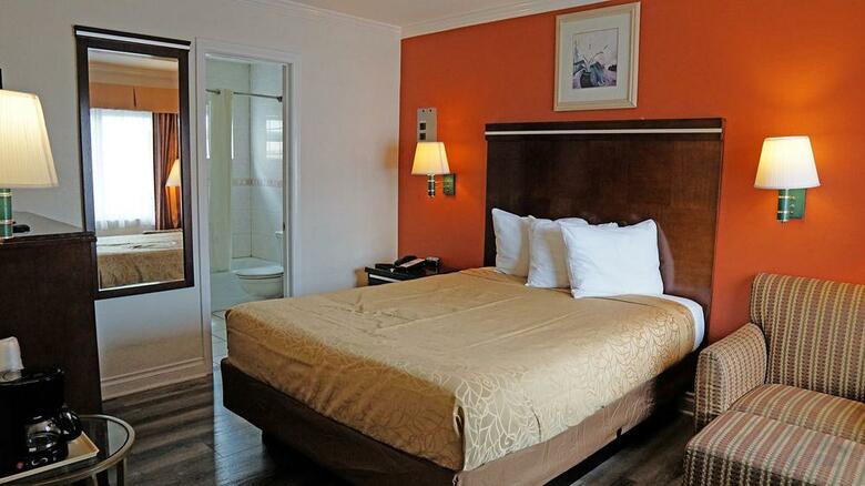 Hotel Redondo Inn And Suites