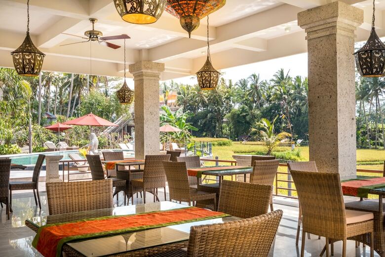 Hotel Om Ham Retreat And Resort