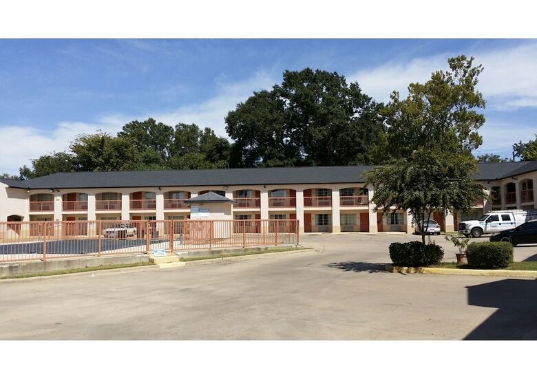 Motel Cajun Inn