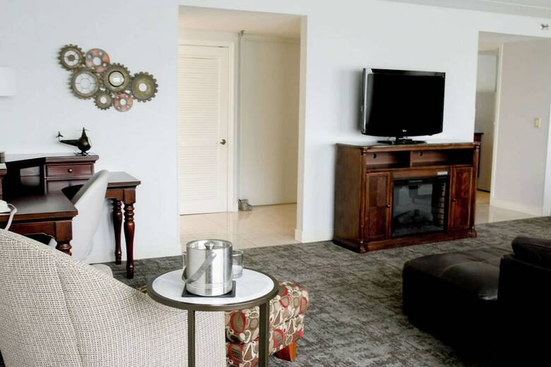 Doubletree By Hilton Hotel Charlottesville