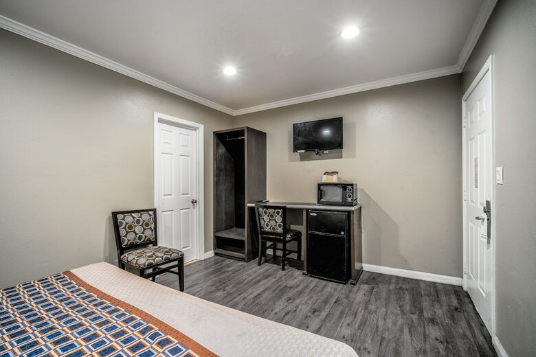 Motel Regency Inn & Suites