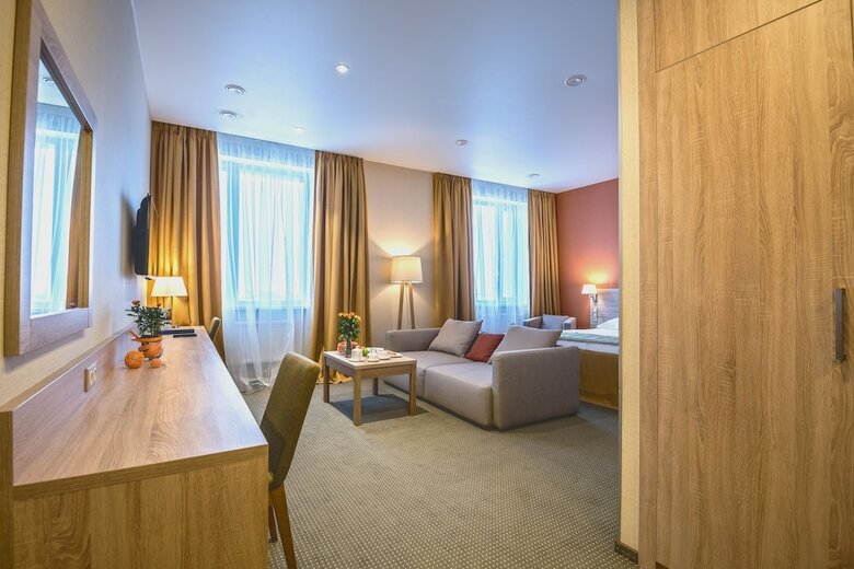 Skyexpo Hotel