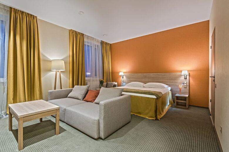 Skyexpo Hotel