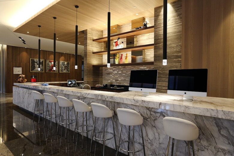 Hotel Intrendy