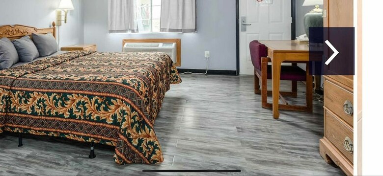 Motel 99 Palms Inn & Suites