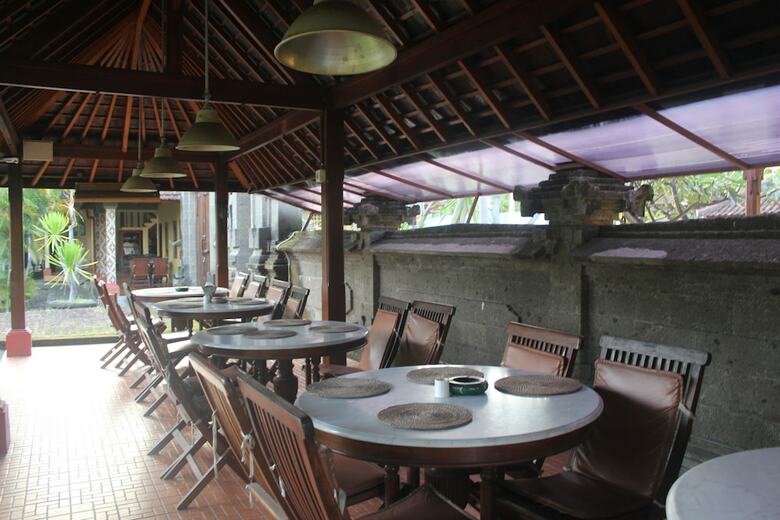 Hotel Suji Bungalow