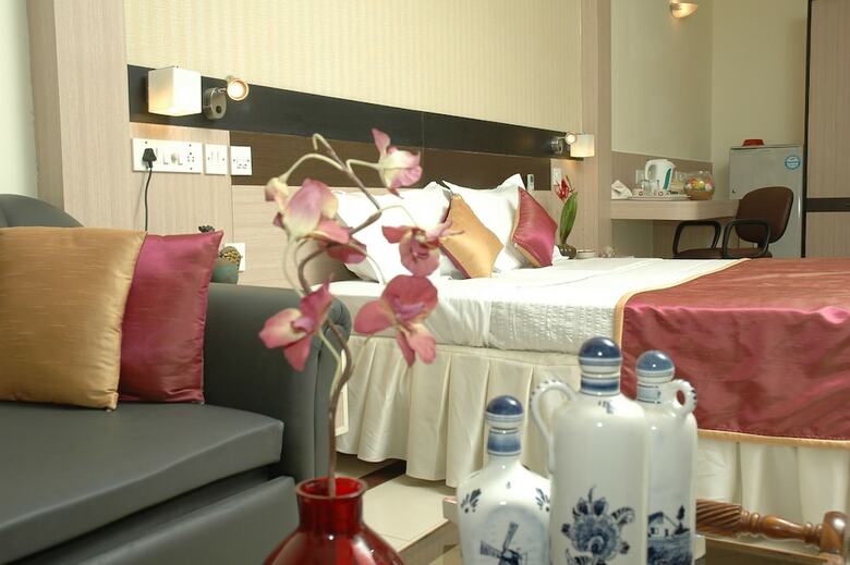 Istay Hotels Infantry Road