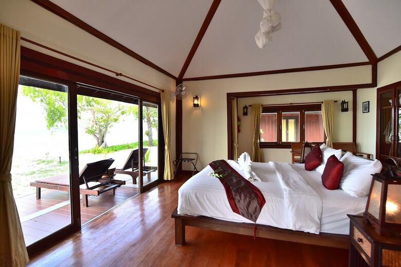 Hotel Koh Mook Sivalai Beach Resort
