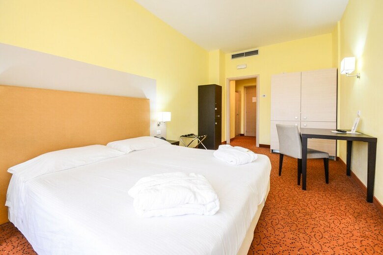 Posada Regal Hotel