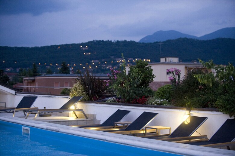 Posada Regal Hotel