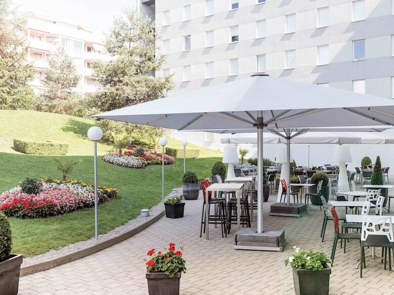 Hotel Novotel Suites Geneve Aeroport