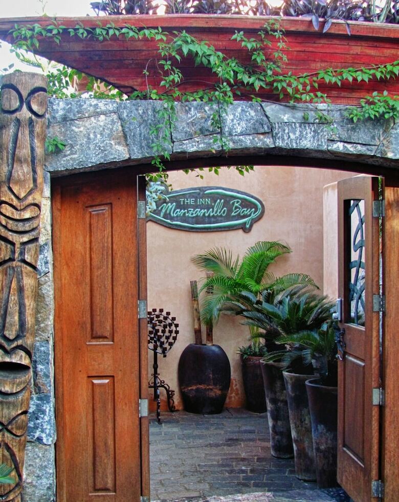 Posada The Inn At Manzanillo Bay