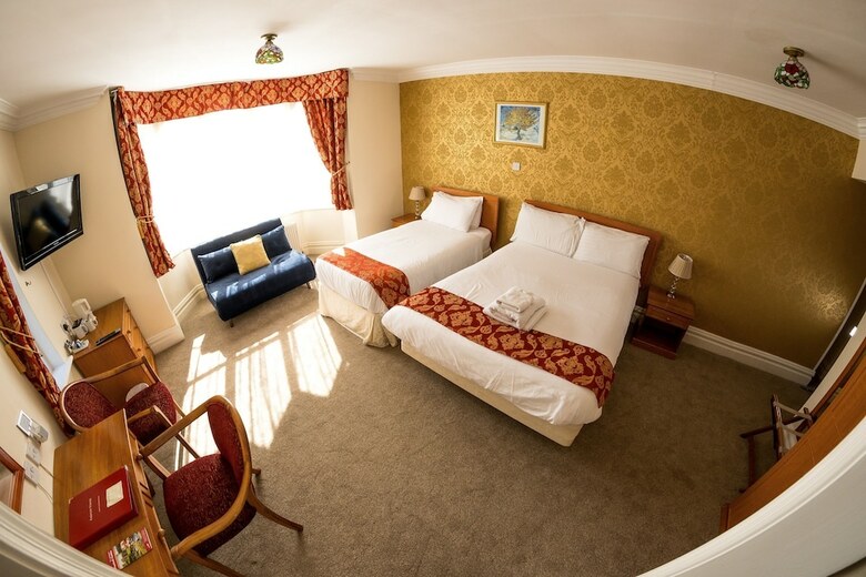 Hotel Farnley Tower Guesthouse