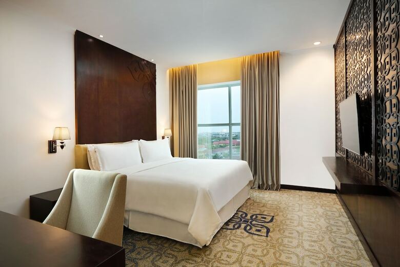 Hotel Four Points By Sheraton Makassar