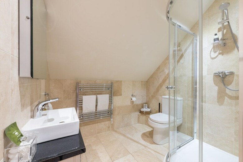 Bed & Breakfast Canaston Oaks
