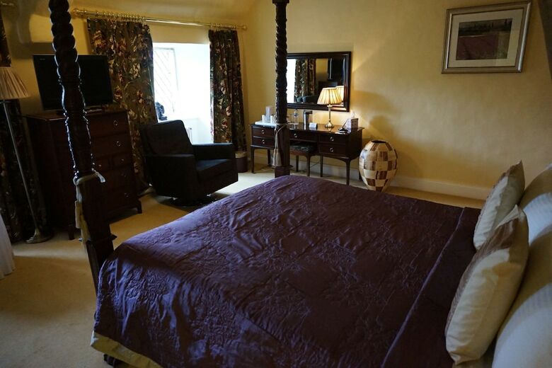 Hotel Moresby Hall