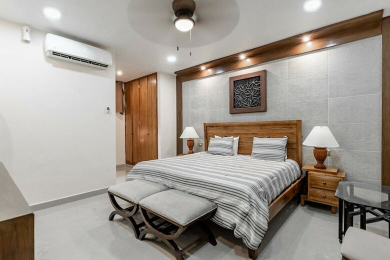 El Zagu�n Colonial By Guruhotel