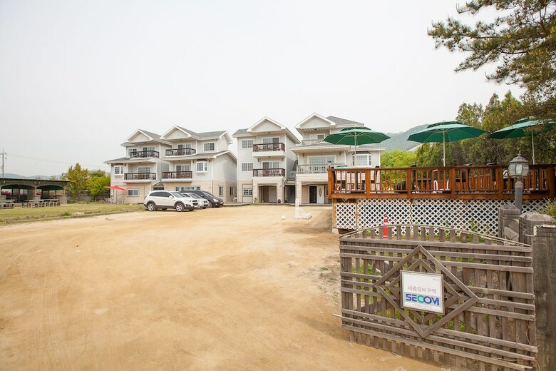 Pension Rothem House