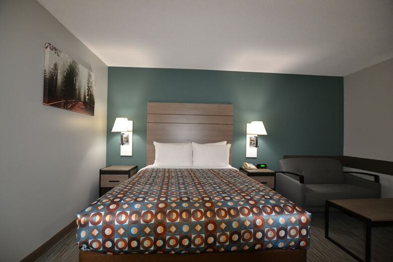 Motel Countryside Inn & Suites