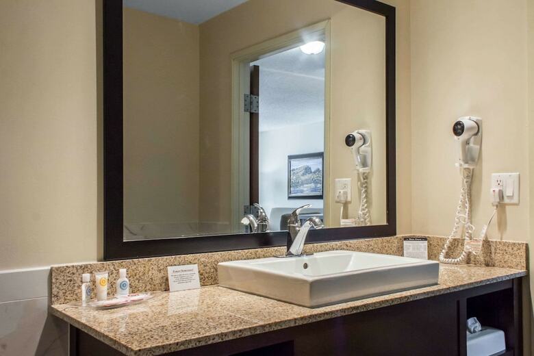 Hotel Comfort Suites At Tucson Mall