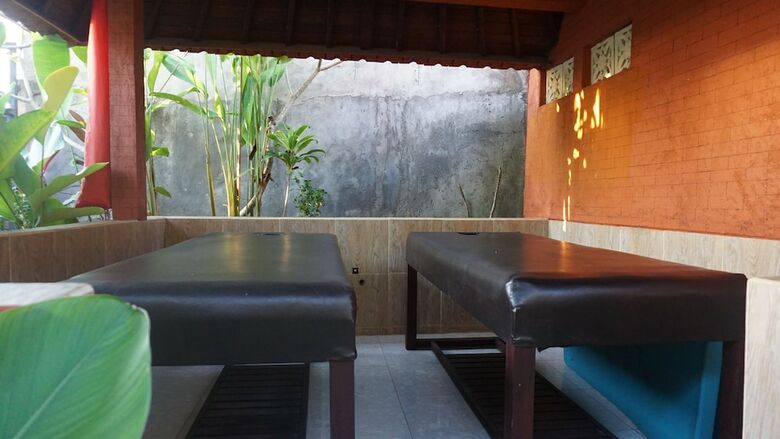 Hotel Pandawa Beach Home Stay
