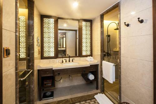 Dockside Boutique Hotel