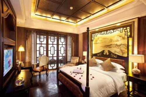 Dockside Boutique Hotel