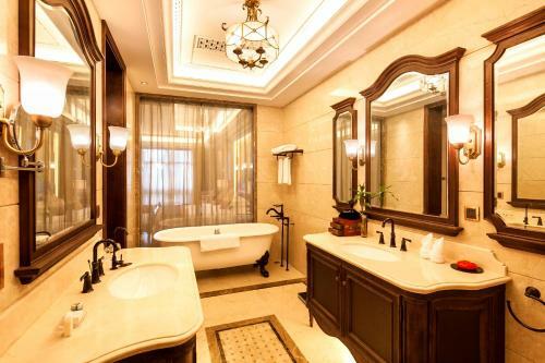 Dockside Boutique Hotel