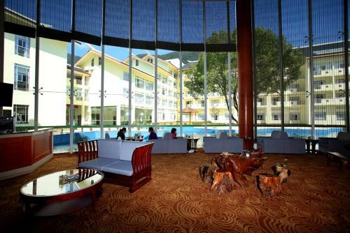 Zhang Jiajie State Guest Hotel