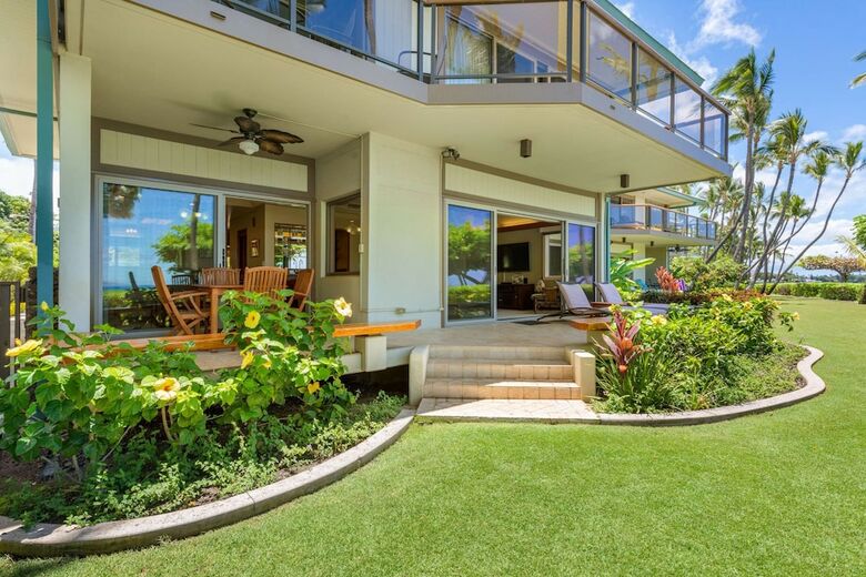 Puunoa Beach Estates