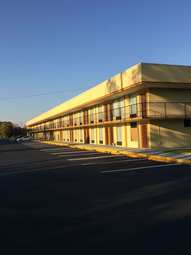 Hotel Days Inn By Wyndham Madison
